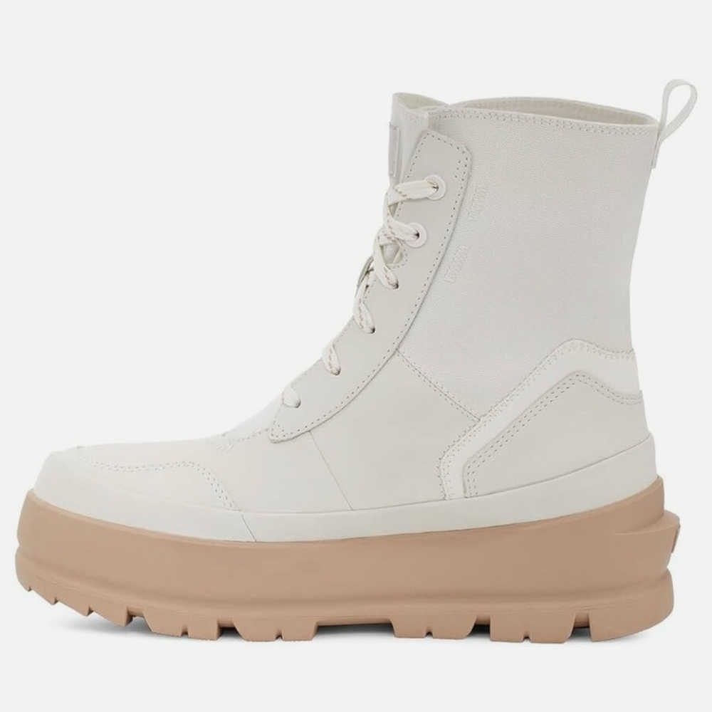 UGG® Women's ~ The Lug Boot Sneakers ~ canvas - Picture 3 of 6